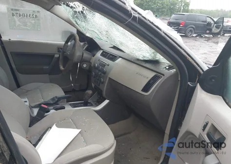 2010 Ford Focus S z USA, uszkodzony, nr VIN 1FAHP3EN9AW189594